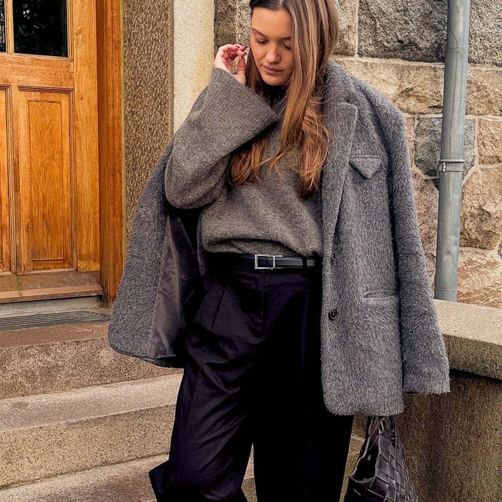 Schwarzes Leder / Modern Silber